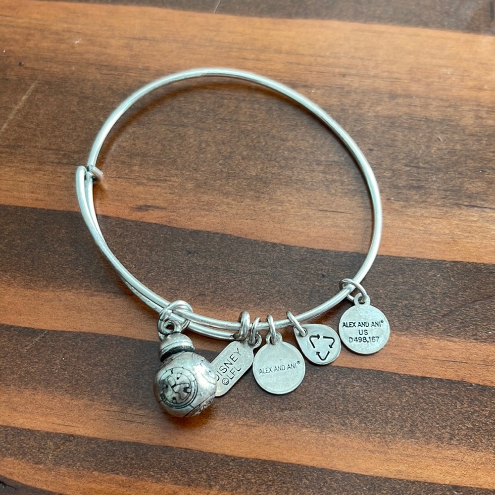Alex and Ani Star Wars BB8 Bangle